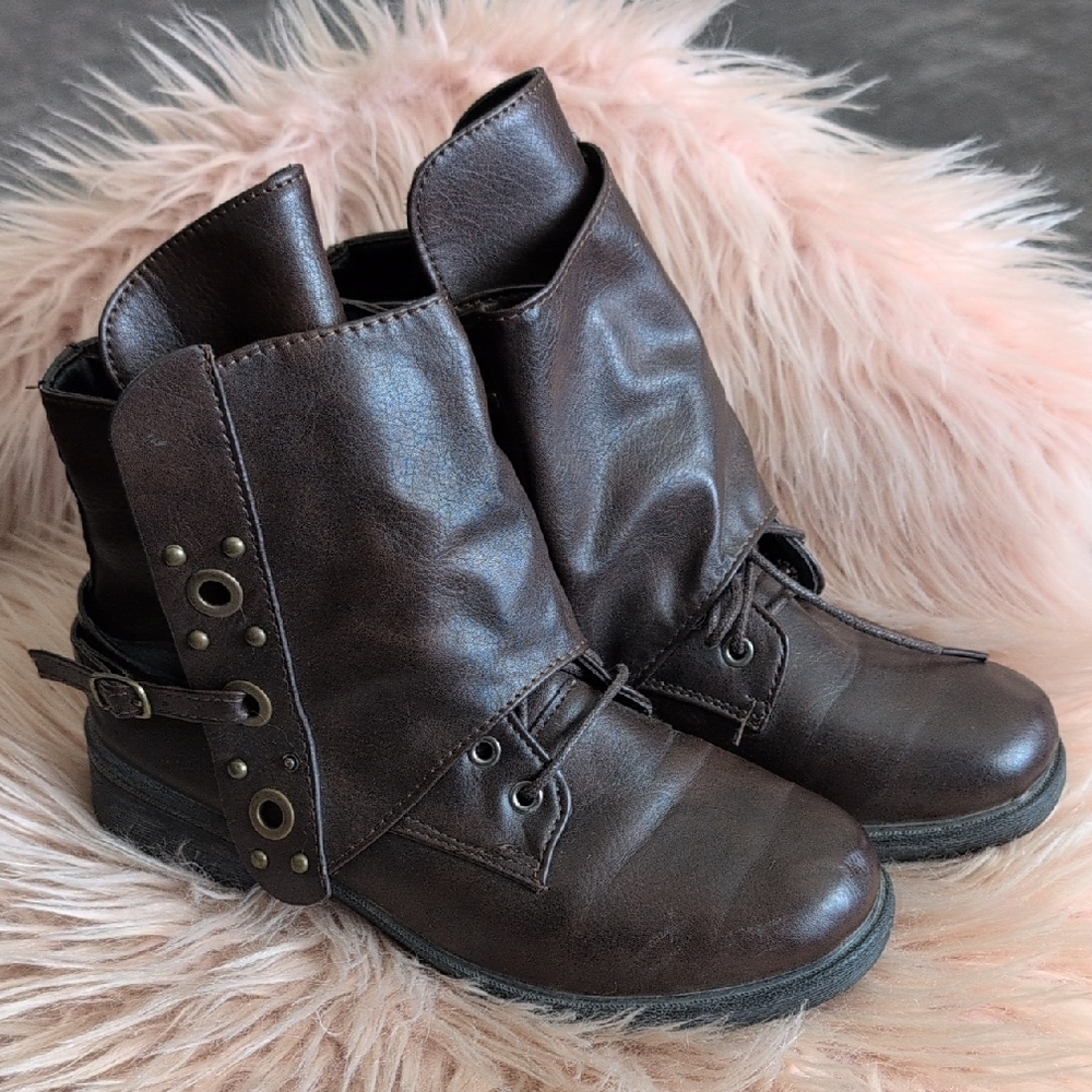 Stylish Brown Combat Boots